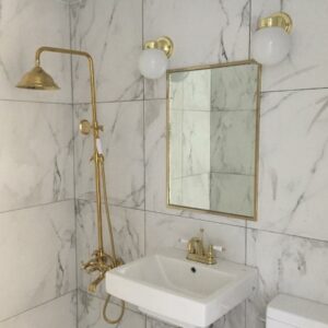 Carrara Look Gloss Authentic