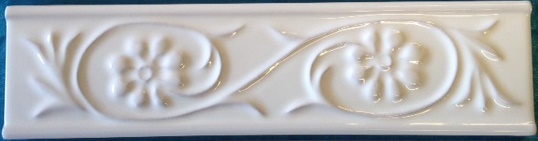 White Vine Flower Gloss Yesteryear