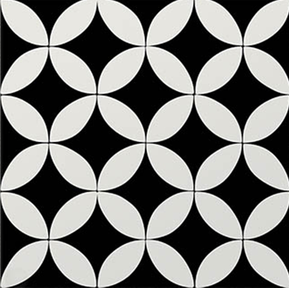 BLACK MATT REGENT PEPPA